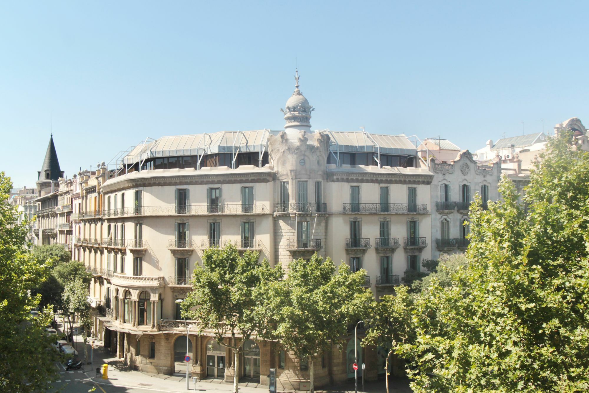 Hotel Som Nit Triomf Barcelona Exteriér fotografie